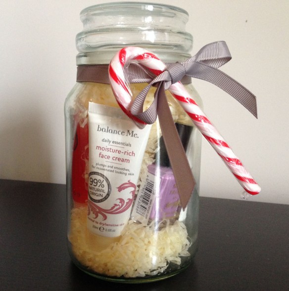 pamper gift jar