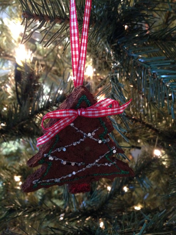 DIY gingerbread ornament