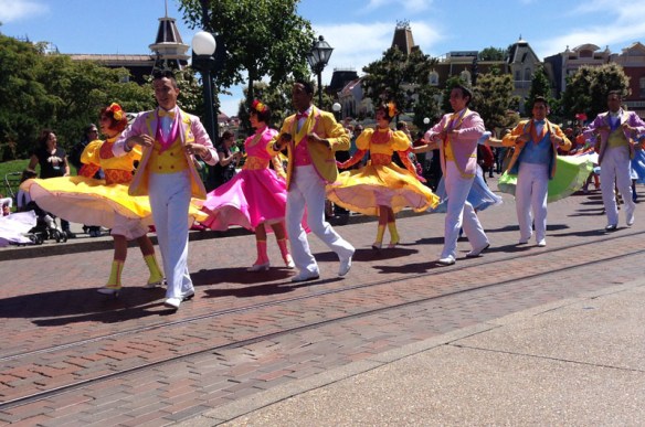 Spring parade dancers disneyland