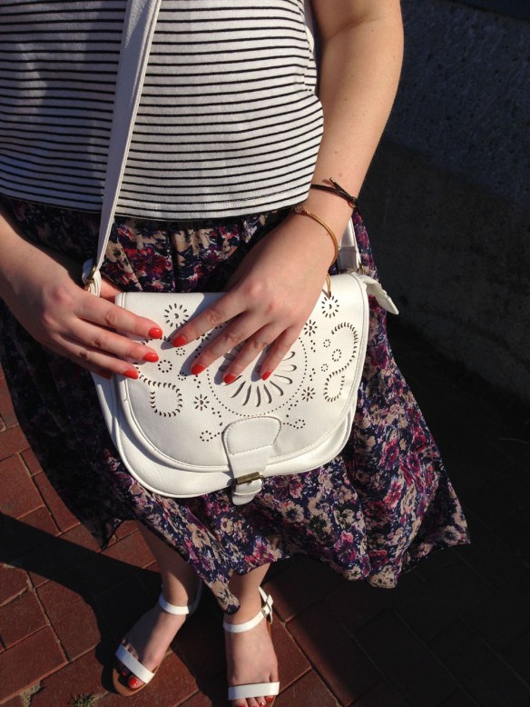 white saddle bag