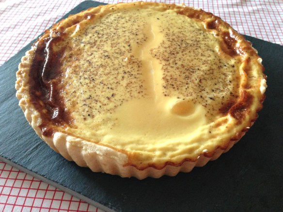 egg custard tart