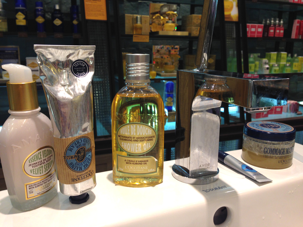L'Occitane hand massage