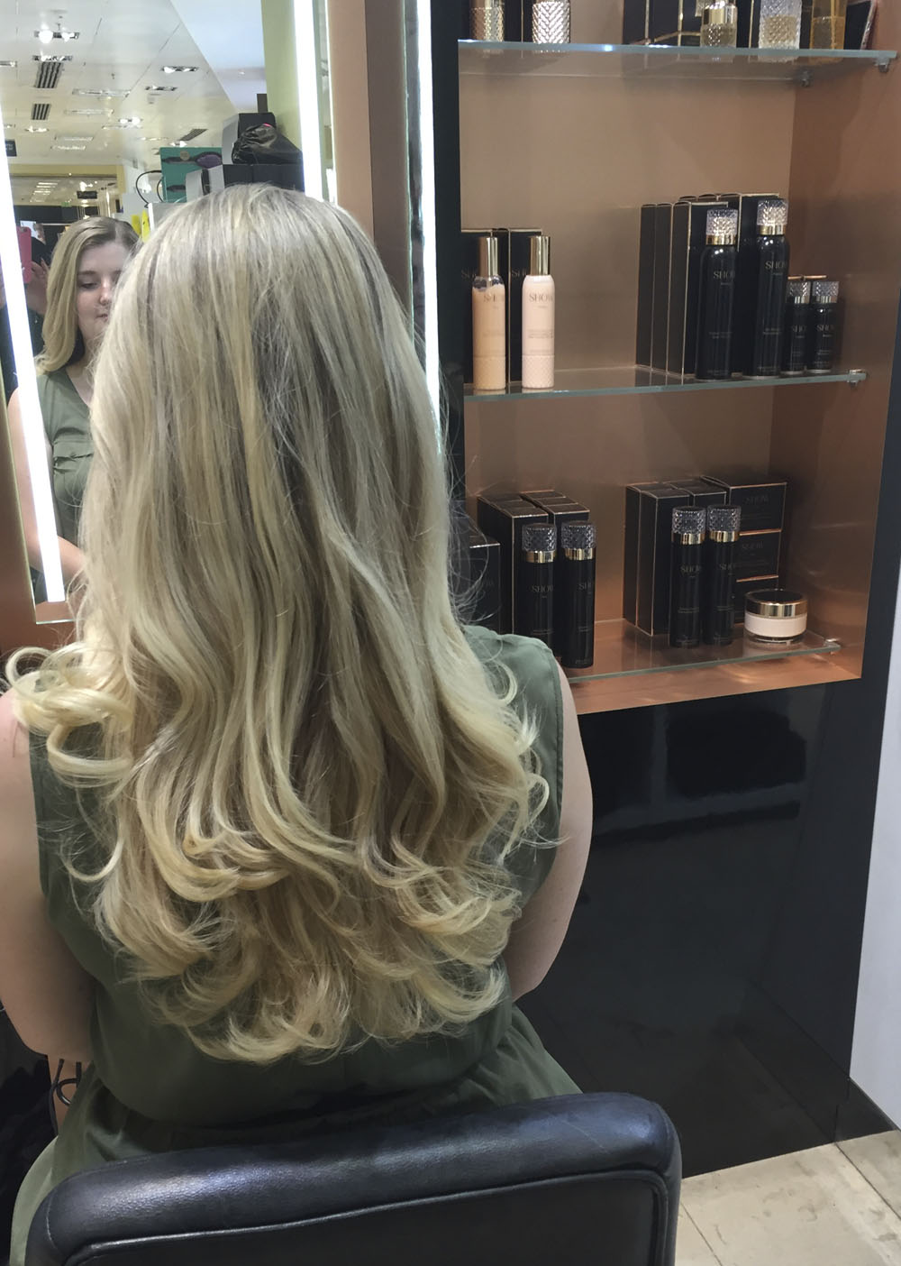 Show Beauty blow dry bar Harvey Nichols