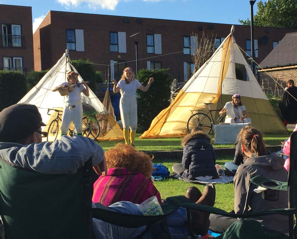 Open Air Theatre - Handlebards