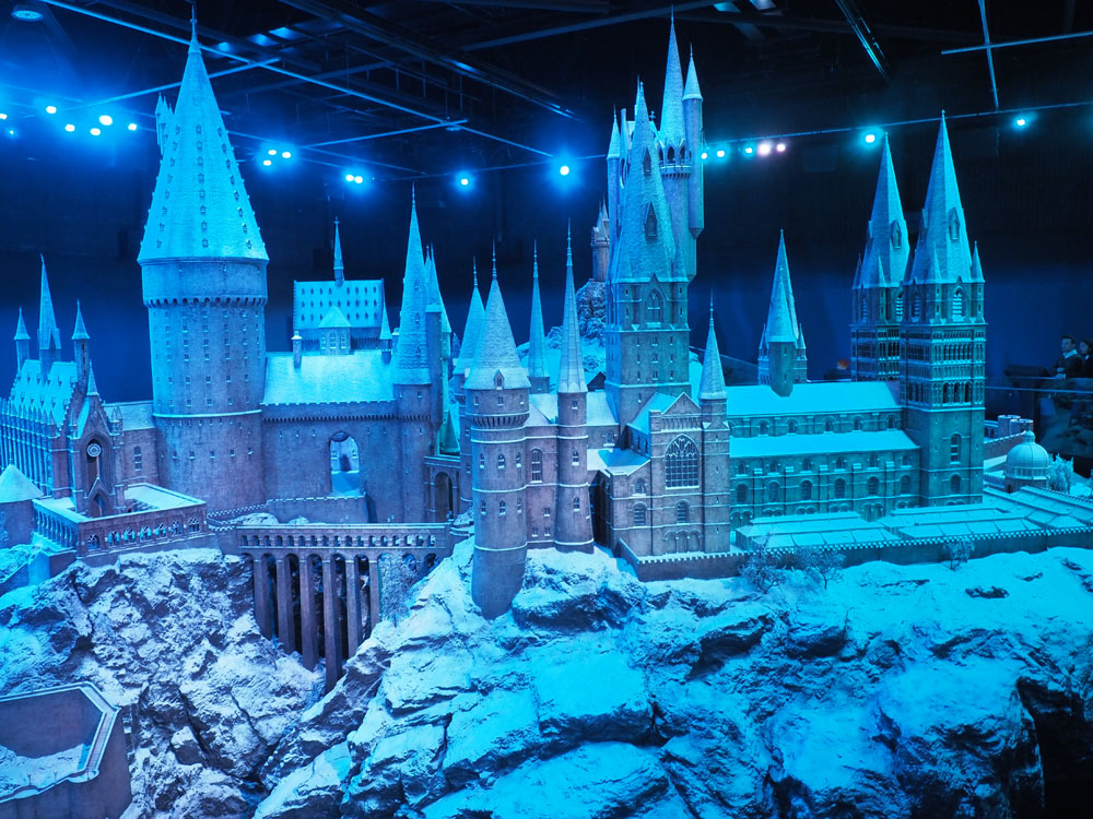 Hogwarts in the Snow 1