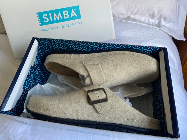 Simba Stormur Reflexology Slippers box